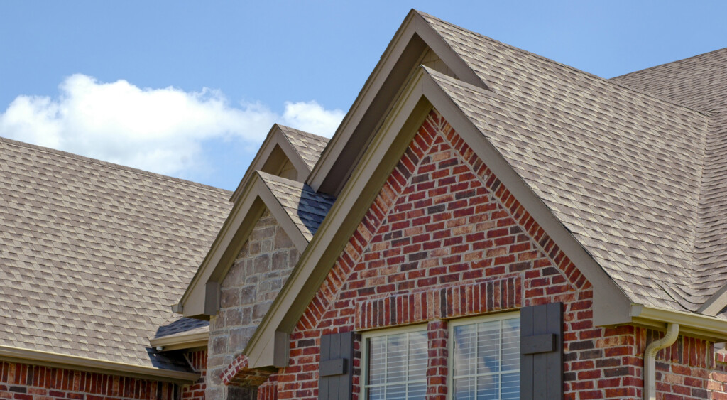 (post) Metal Roofing vs. Shingle Roofing: Which Material Should You Choose?