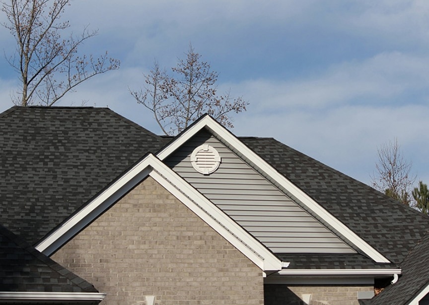 Metal Roofing vs Shingle Roofing: Which Should I Choose: Shingle Roofing