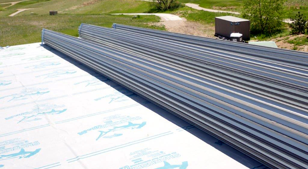 Metal Roofing as Wall Protection