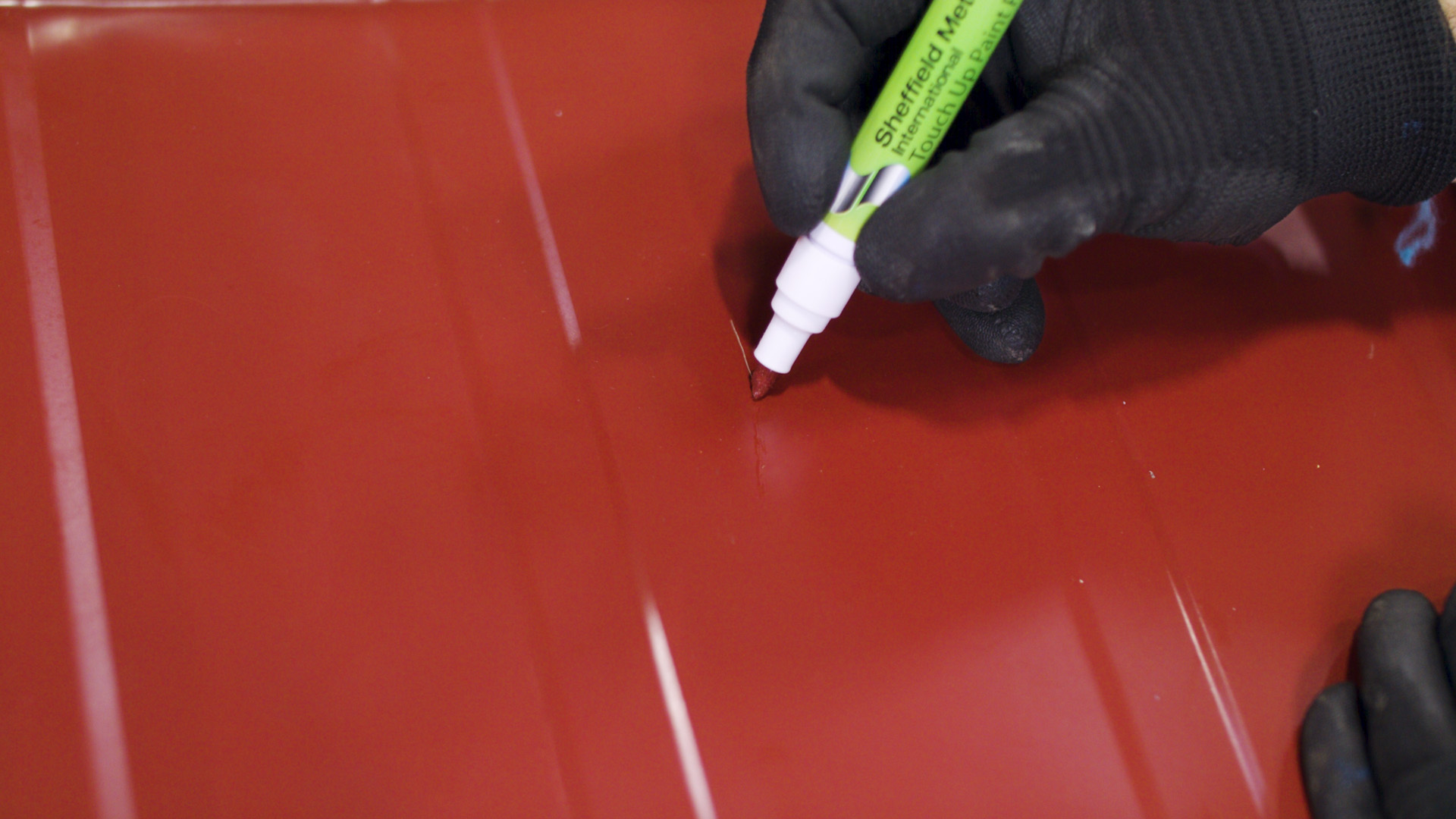 What are the Best TouchUp Paint Products for Metal Roofing Scratches? Sheffield Metals