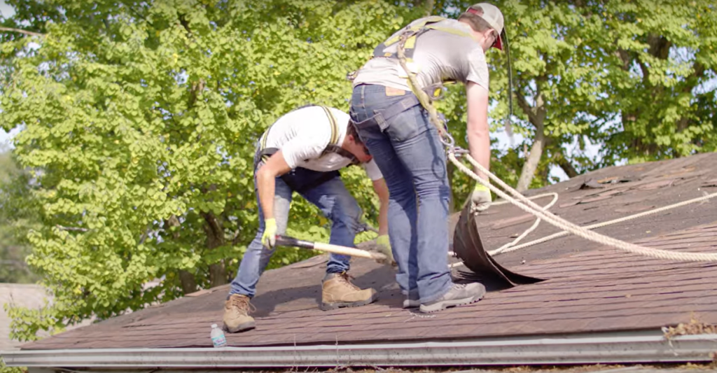 Why You Should Work in the Metal Roofing Industry