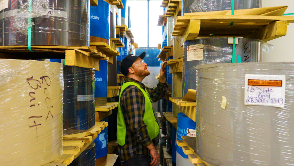 Cheap Metal Roofing Coil? Here’s the Truth (Clearance Stock)